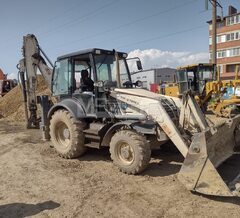 Сервисная инспекция экскаватора-погрузчика TEREX TL 825-RM
